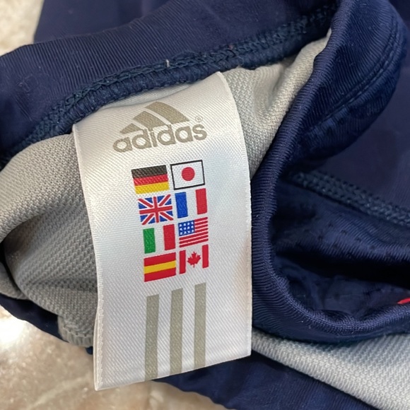 Adidas Lined Shorts Large - Picture 6 of 11